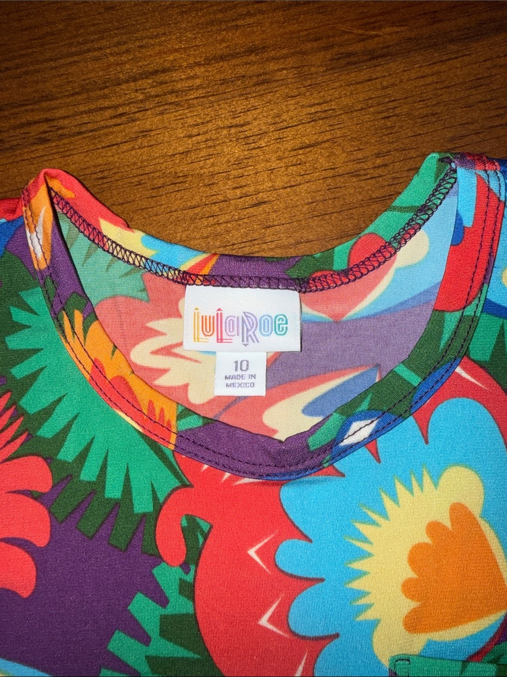 LuLaRoe Bright Multi Floral Scoop Neck Top - Picture 2 of 8